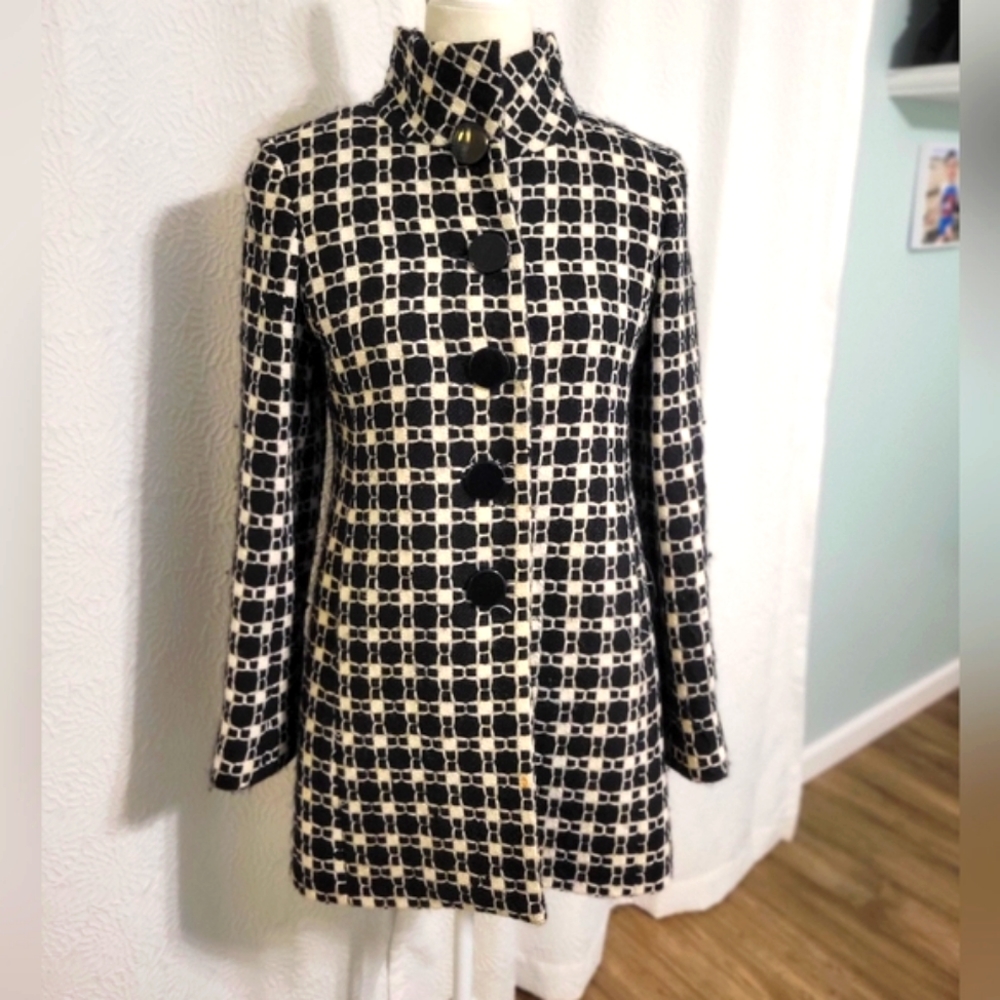 Ann Taylor Fitted Coat